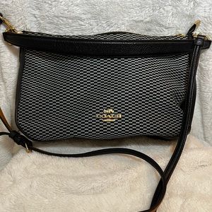 Coach Cossbody/Shoulder Bag
